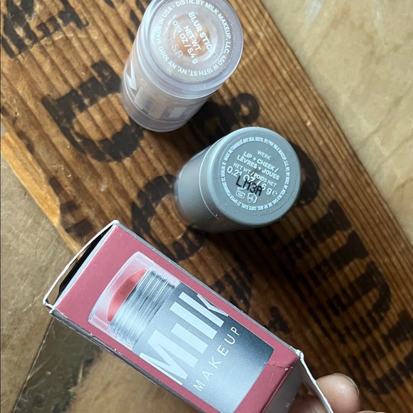 NWOT Milk Makeup Duo: Mini Sticks, Bluur & blush - Picture 5 of 5